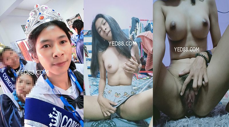 เย็ดสดสาวเอ็มไลฟ์เปิดห้องลับตั้งกล้องเย็ดสดกับแฟนโดนแตกในคาไลฟ์สด