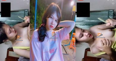 คลิปหลุดนักเรียนเรียนออนไลน์เปิดนมโชว์อาจารย์ ขาวเนียนน่ารักนมใหญ่มาก